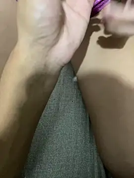 tuputa420 online show from 04-06-26, 05:41