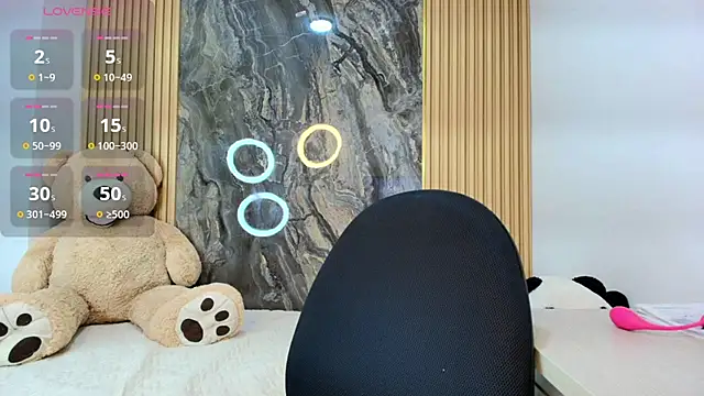 Snapshot of scarlett_lumi chatting on 02-20-26, 10:27 scarlett lumi online show from 02-20-26, 10:27