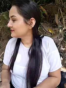 Snapshot of yissela92 chatting on 02-20-26, 06:19 yissela92 online show from 02-20-26, 06:19