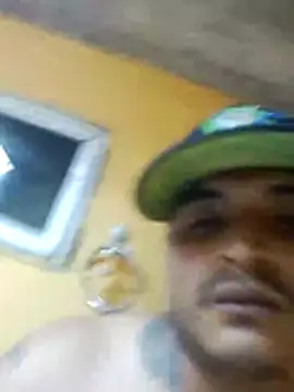 Snapshot of elcogecoge12 chatting on 02-19-26, 07:04 elcogecoge12 online show from 02-19-26, 07:04