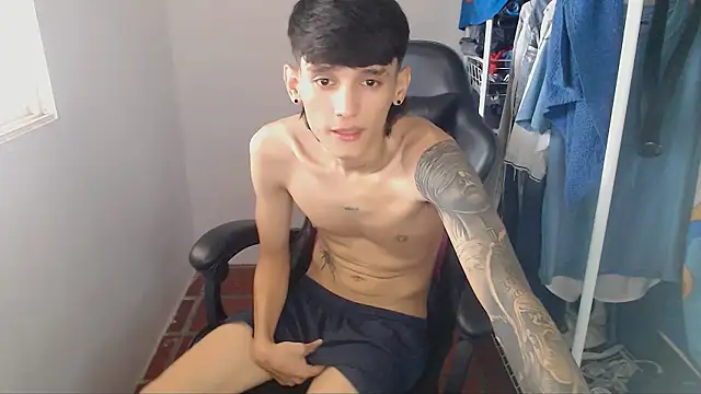 Snapshot of BOY-767 chatting on 02-21-26, 05:58 BOY-767 online show from 02-21-26, 05:58