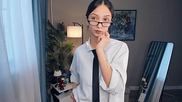 littleevilon online show from 02-28-26, 10:05