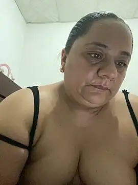 Snapshot of Melanny69x chatting on 02-25-26, 10:36 Melanny69x online show from 02-25-26, 10:36