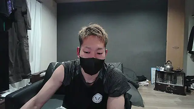 Snapshot of ryuaaaaa chatting on 03-14-26, 02:22 ryuaaaaa online show from 03-14-26, 02:22