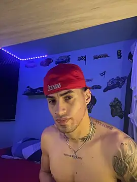 TOMAS CONOR online show from 02-20-26, 02:08