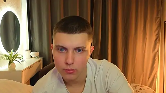 Snapshot of Keviin777 chatting on 02-19-26, 04:36 Keviin777 online show from 02-19-26, 04:36