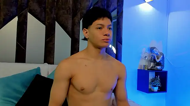 Snapshot of TonyPetrovjs chatting on 03-08-26, 05:11 TonyPetrovjs online show from 03-08-26, 05:11