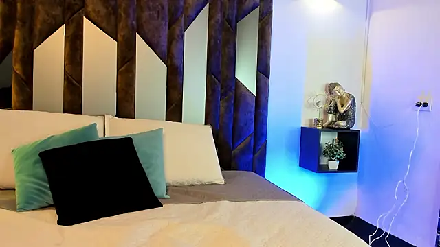 Snapshot of TonyPetrovjs chatting on 03-20-26, 05:01 TonyPetrovjs online show from 03-20-26, 05:01