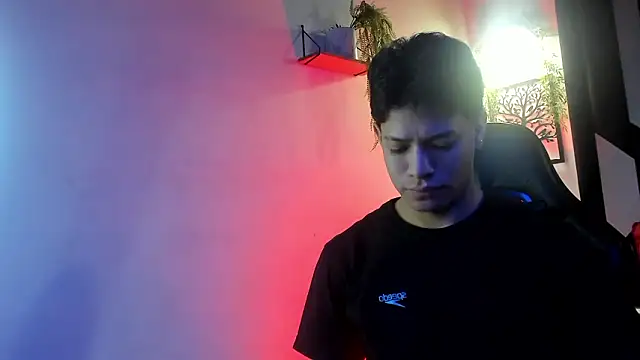 Snapshot of TonyPetrovjs chatting on 04-02-26, 06:11 TonyPetrovjs online show from 04-02-26, 06:11