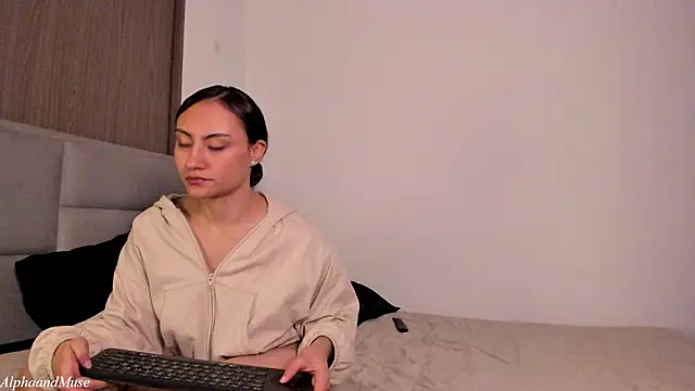 Snapshot of alphaandmuse chatting on 03-02-26, 06:14 alphaandmuse online show from 03-02-26, 06:14