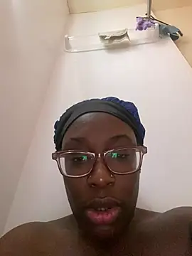 Snapshot of Sinfulwaterfalls chatting on 03-02-26, 06:48 Sinfulwaterfalls online show from 03-02-26, 06:48