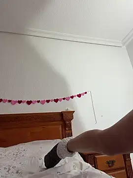 Snapshot of CrystalIvy chatting on 02-24-26, 05:38 CrystalIvy online show from 02-24-26, 05:38