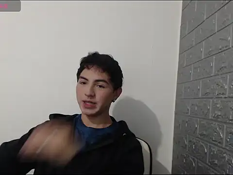 Snapshot of crissfer1 chatting on 02-25-26, 08:18 crissfer1 online show from 02-25-26, 08:18