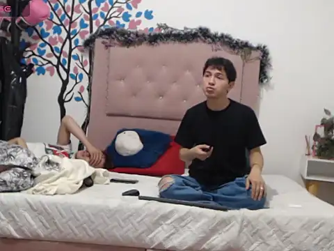 Snapshot of crissfer1 chatting on 03-02-26, 06:04 crissfer1 online show from 03-02-26, 06:04