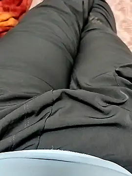 Snapshot of smallthickdick115 chatting on 02-19-26, 01:51 smallthickdick115 online show from 02-19-26, 01:51