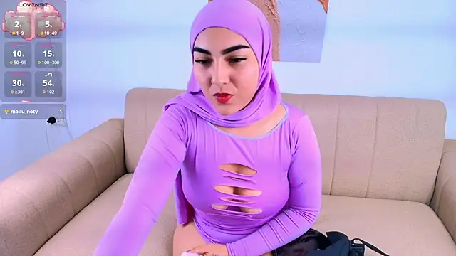 Snapshot of Malika_Noor chatting on 03-24-26, 09:20 Malika Noor online show from 03-24-26, 09:20