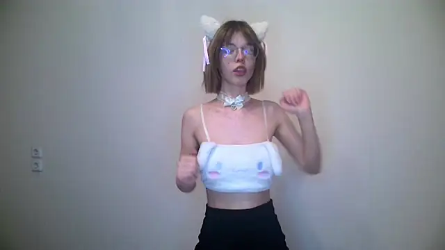 Snapshot of Kate_Mooss chatting on 02-28-26, 04:19 Kate Mooss online show from 02-28-26, 04:19