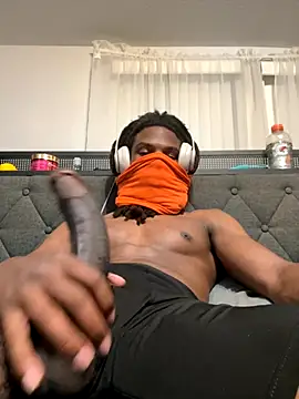 Snapshot of kiddzz chatting on 09-21-25, 06:48 kiddzz online show from 09-21-25, 06:48