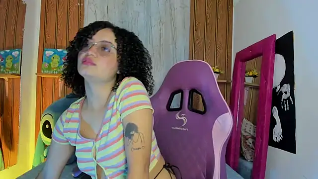 Snapshot of anita_west chatting on 02-26-26, 07:02 anita west online show from 02-26-26, 07:02