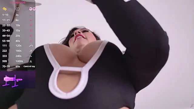 Snapshot of Paula_Brown88 chatting on 03-03-26, 04:57 Paula Brown88 online show from 03-03-26, 04:57