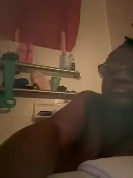 Snapshot of Blackberry39 chatting on 04-07-26, 08:59 Blackberry39 online show from 04-07-26, 08:59