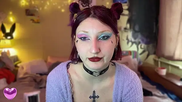 Snapshot of VelvetLiquorrr chatting on 02-27-26, 08:58 VelvetLiquorrr online show from 02-27-26, 08:58