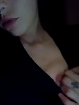 Snapshot of LAMALASUERTE chatting on 03-03-26, 03:23 LAMALASUERTE online show from 03-03-26, 03:23