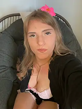 TiffyRose online show from 02-25-26, 02:16