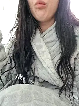 Snapshot of halii21 chatting on 02-22-26, 02:04 halii21 online show from 02-22-26, 02:04