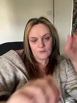 Snapshot of Busty-GilfQuinn chatting on 02-27-26, 10:26 Busty-GilfQuinn online show from 02-27-26, 10:26