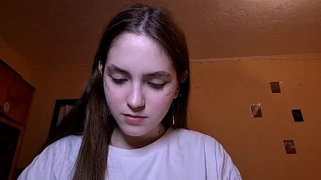 Snapshot of Katelemon chatting on 02-28-26, 01:12 Katelemon online show from 02-28-26, 01:12