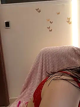 Snapshot of Sweett_Karol chatting on 02-27-26, 06:08 Sweett Karol online show from 02-27-26, 06:08