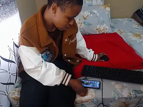 Serafyynx online show from 03-03-26, 01:06