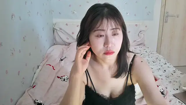 Snapshot of lilabeauty chatting on 03-06-26, 06:10 lilabeauty online show from 03-06-26, 06:10