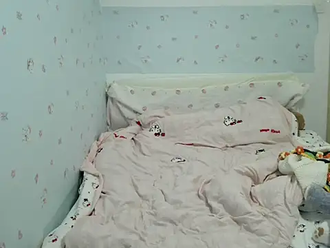 Snapshot of lilabeauty chatting on 03-15-26, 12:05 lilabeauty online show from 03-15-26, 12:05