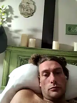 Snapshot of pleasser1985 chatting on 03-04-26, 10:21 pleasser1985 online show from 03-04-26, 10:21