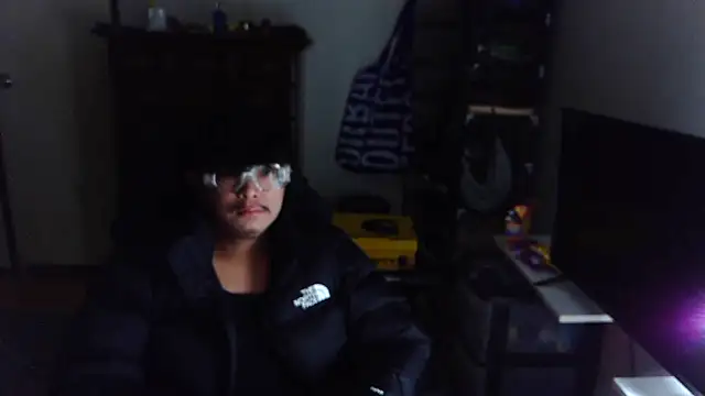 Snapshot of longlongsong chatting on 03-01-26, 11:56 longlongsong online show from 03-01-26, 11:56