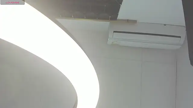 katitaluxury hot online show from 02-26-26, 12:42