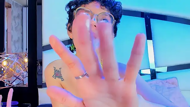 Calioperoux online show from 03-05-26, 10:28