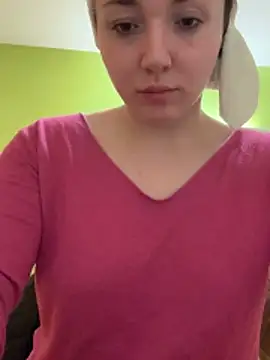 Snapshot of FreyaSlay299 chatting on 02-26-26, 06:18 FreyaSlay299 online show from 02-26-26, 06:18