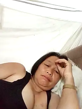 heesuu11 online show from 04-09-26, 07:08