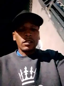 Snapshot of Rodr_go14 chatting on 04-14-26, 12:27 Rodr go14 online show from 04-14-26, 12:27