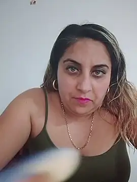 Snapshot of I_amXenox chatting on 02-26-26, 12:59 I amXenox online show from 02-26-26, 12:59