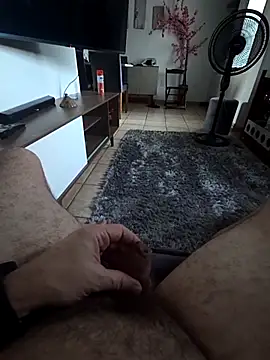 Snapshot of MemorableVector66 chatting on 03-02-26, 09:43 MemorableVector66 online show from 03-02-26, 09:43