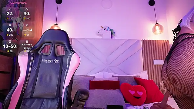 Snapshot of Shiori_hime chatting on 03-01-26, 04:53 Shiori hime online show from 03-01-26, 04:53