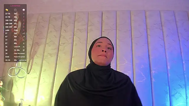 Snapshot of Camila-Rose chatting on 02-27-26, 12:43 Camila-Rose online show from 02-27-26, 12:43