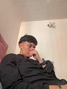 Snapshot of Tomnico_19 chatting on 03-01-26, 07:49 Tomnico 19 online show from 03-01-26, 07:49