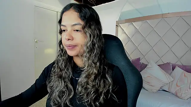 Snapshot of dulce_lyraa1 chatting on 02-27-26, 04:23 dulce lyraa1 online show from 02-27-26, 04:23