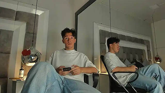 Snapshot of Austin_Reedss chatting on 03-14-26, 04:51 Austin Reedss online show from 03-14-26, 04:51