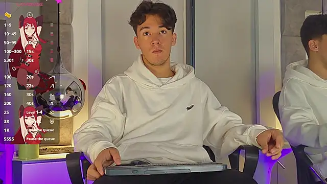 Snapshot of Austin_Reedss chatting on 03-26-26, 12:11 Austin Reedss online show from 03-26-26, 12:11